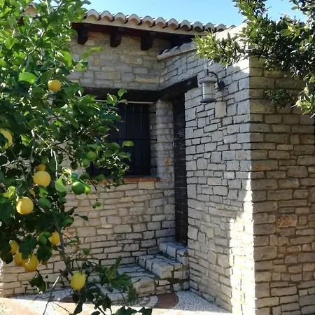 Villa Spacious With Large Private Pool And Incredible Views Llutxent
