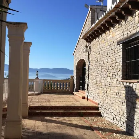 Spacious With Large Private Pool And Incredible Views Villa Llutxent